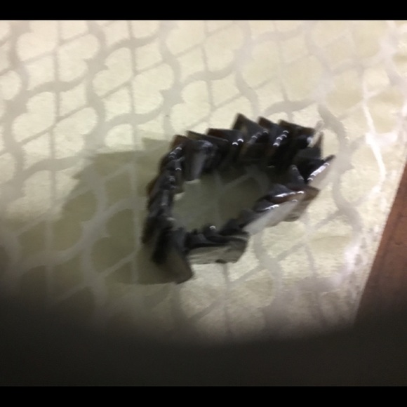 Shell Bracelet - Picture 4 of 5